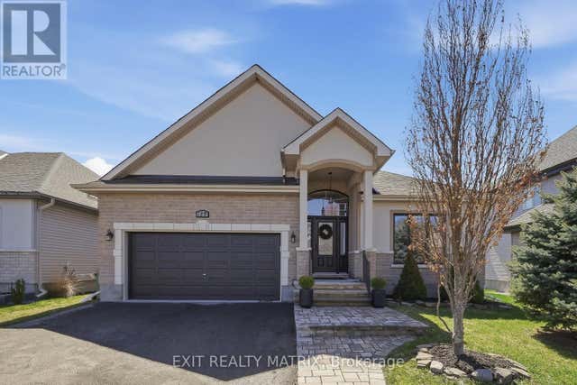 129 ABBEY CRESCENT