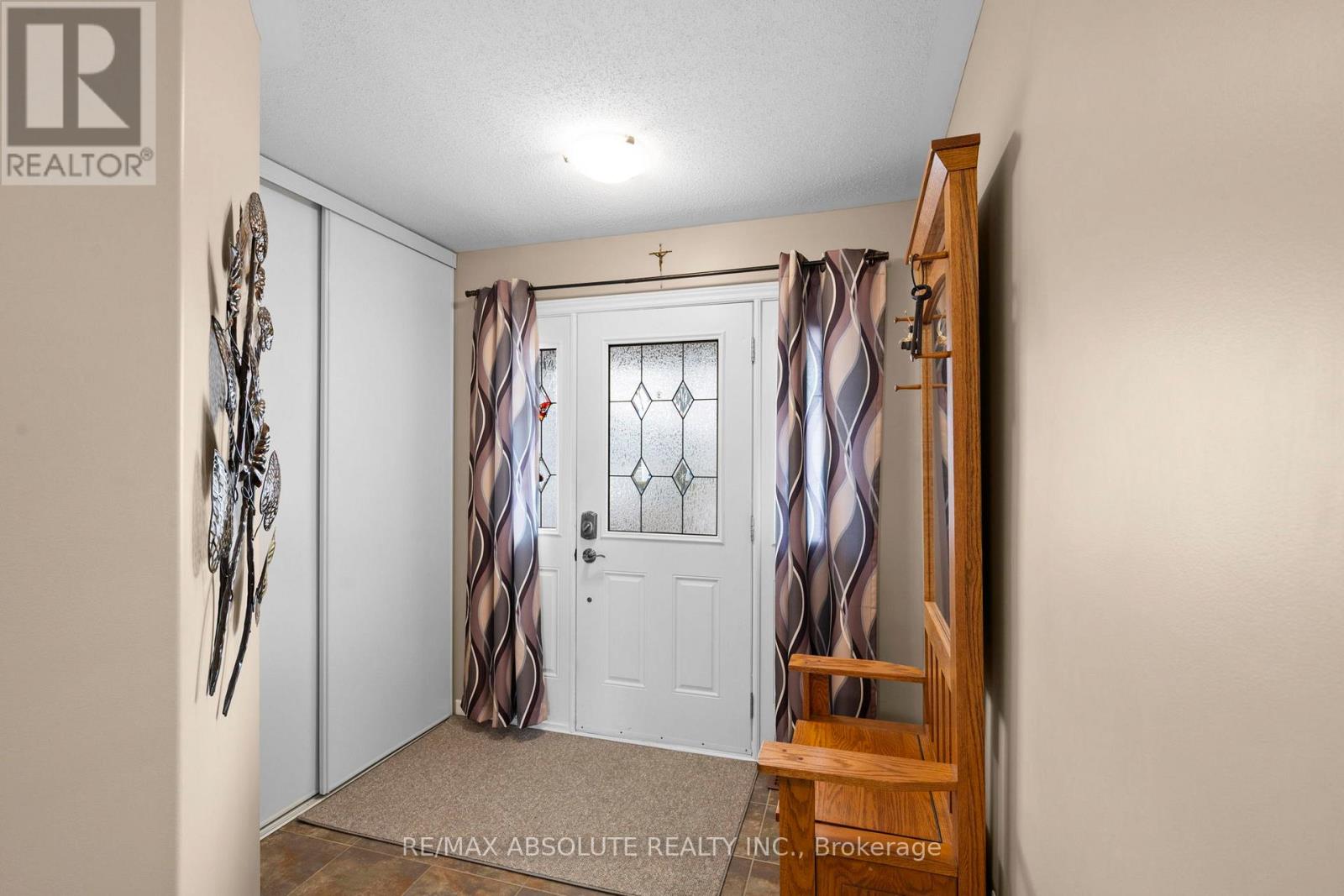 17 ALLAN BOND COURT