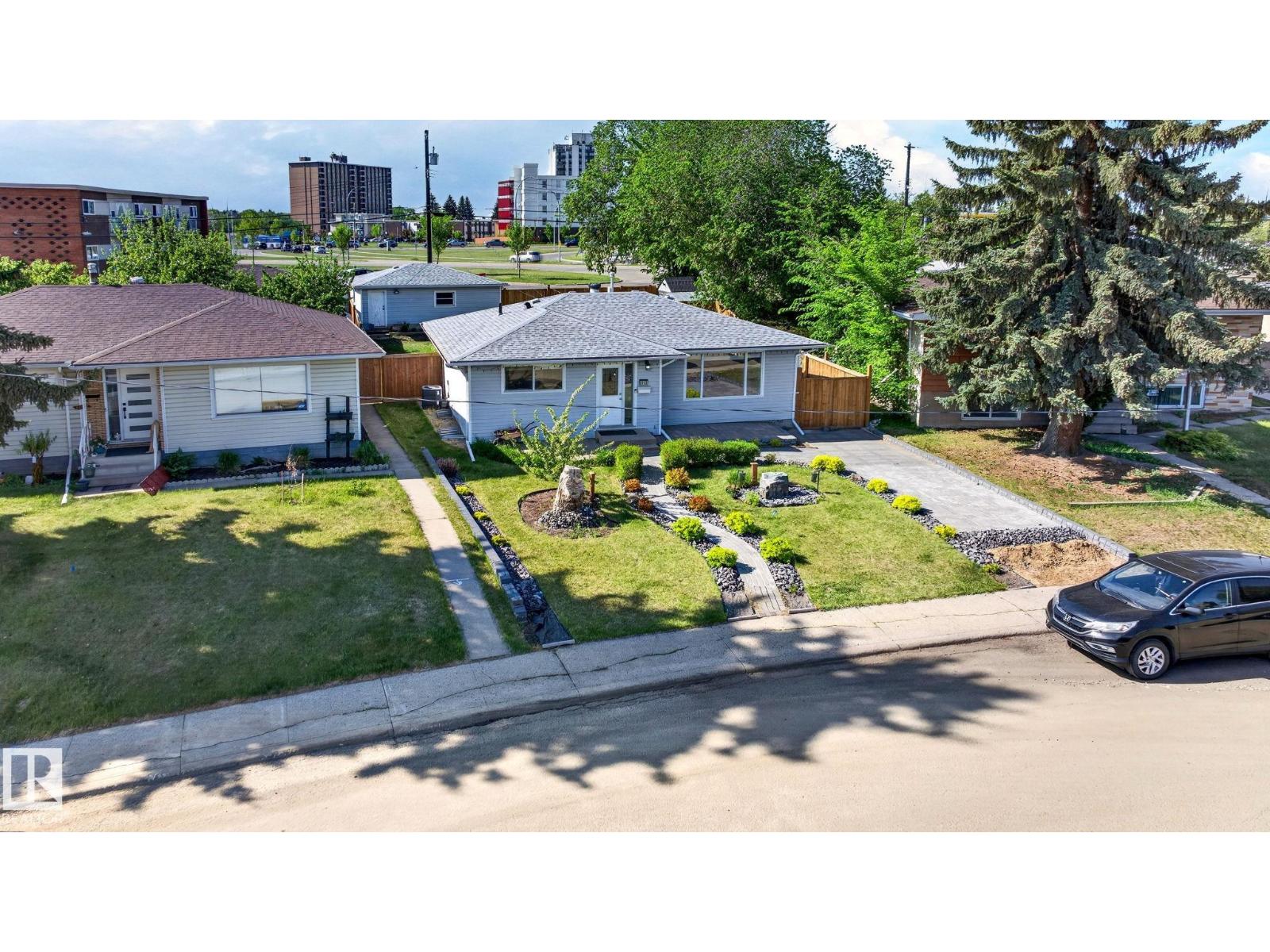 6008 97A AV NW