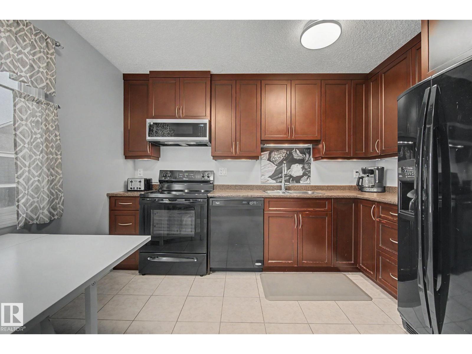 302 MORIN MAZE MZ NW