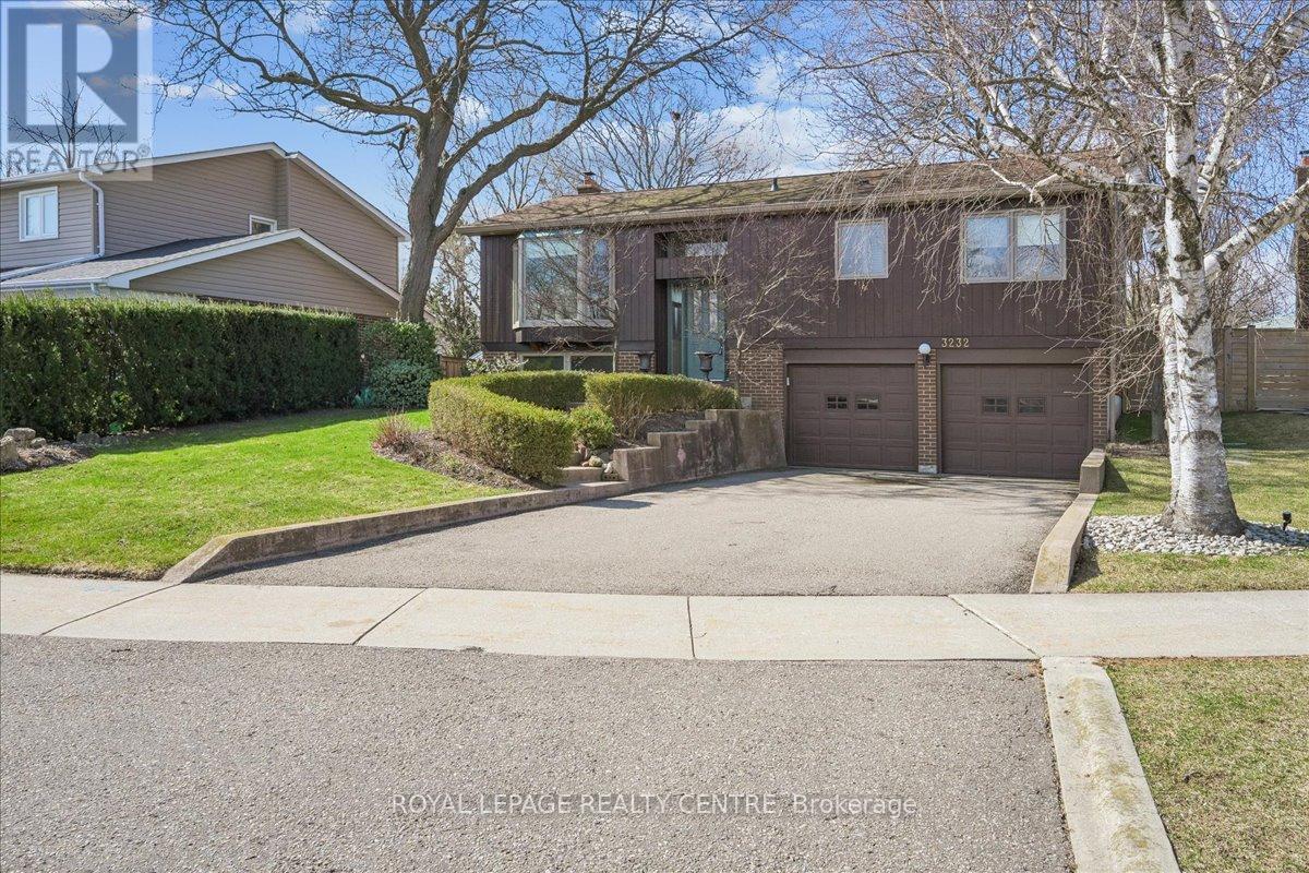 3232 CROSSTREE COURT