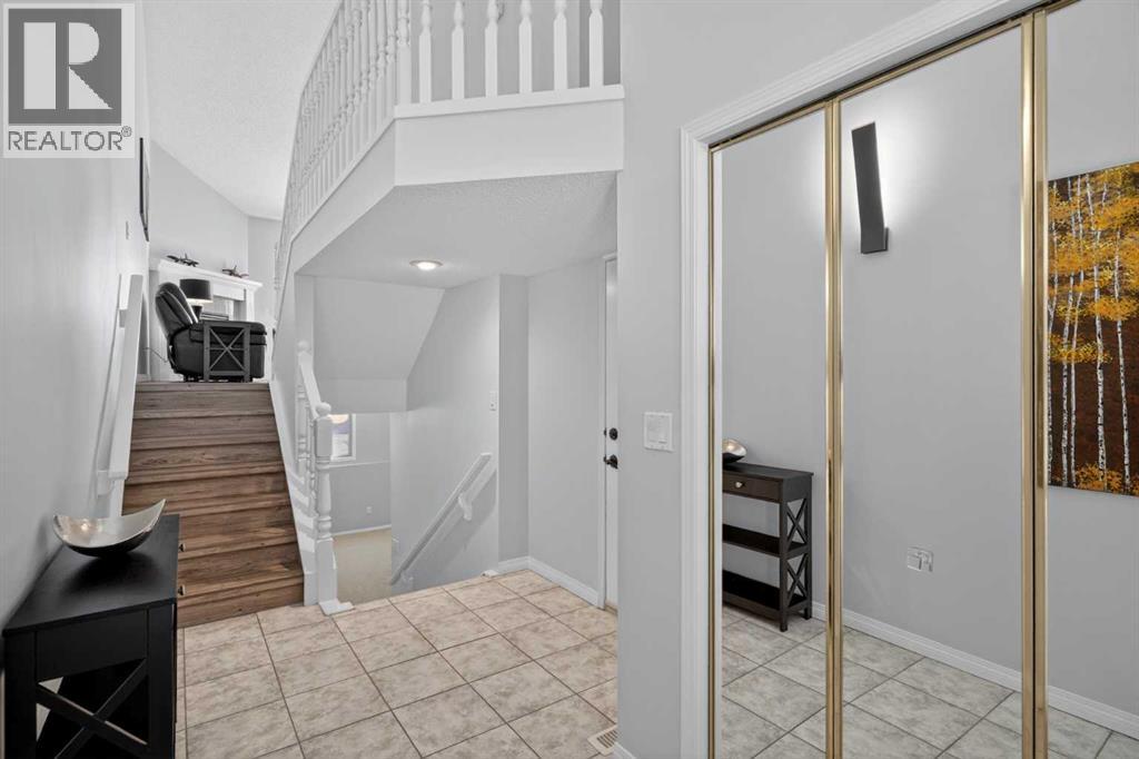 156 Sunlake Gardens SE