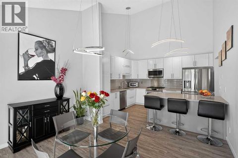 156 Sunlake Gardens SE Calgary AB T2X3G4