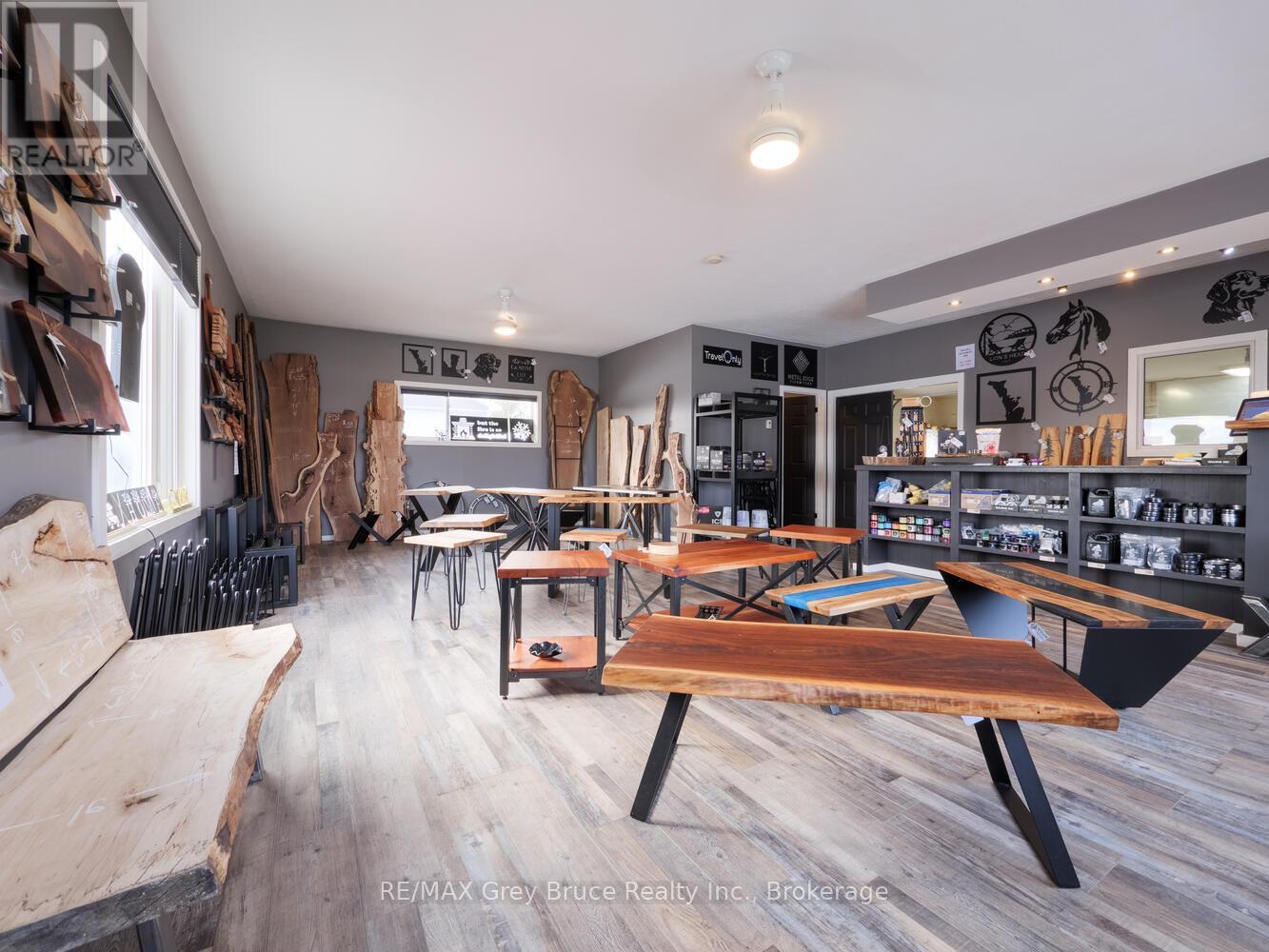 2847 HIGHWAY 6