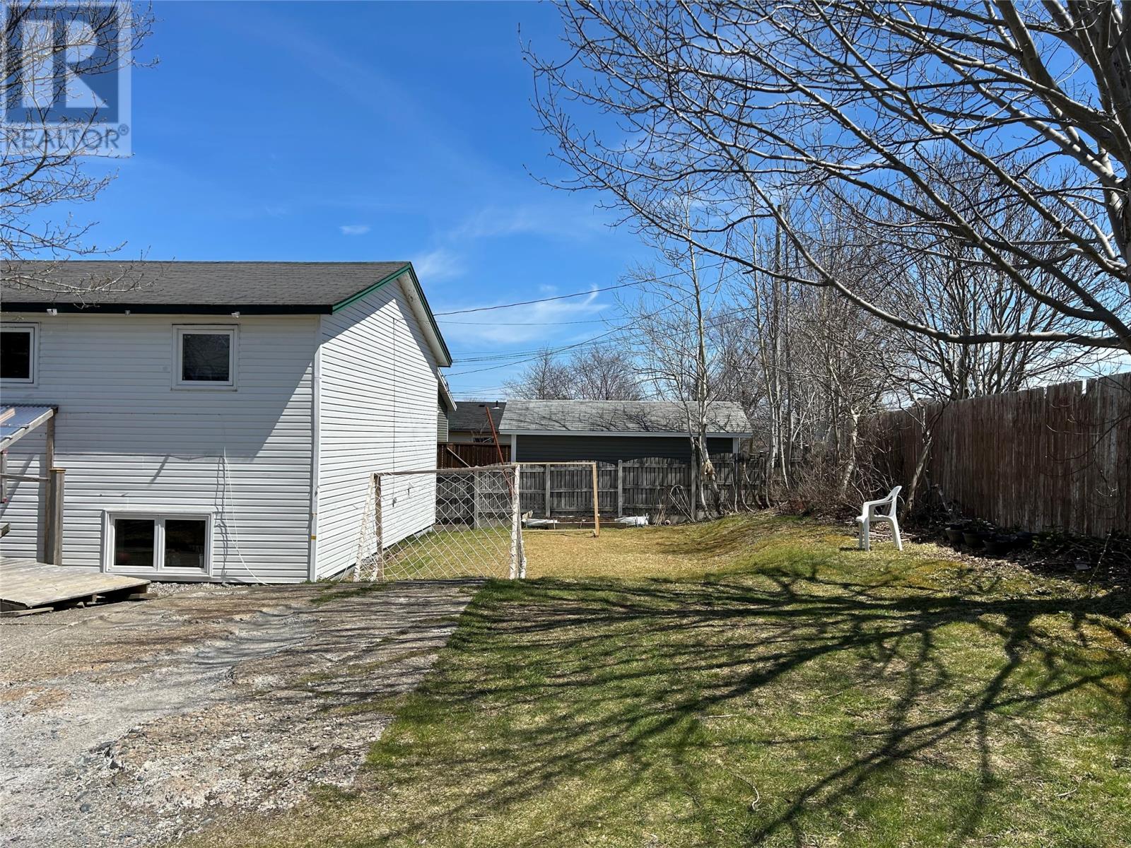 15 Keough Crescent