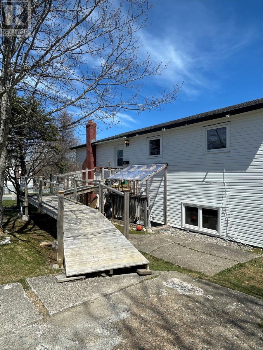 15 Keough Crescent