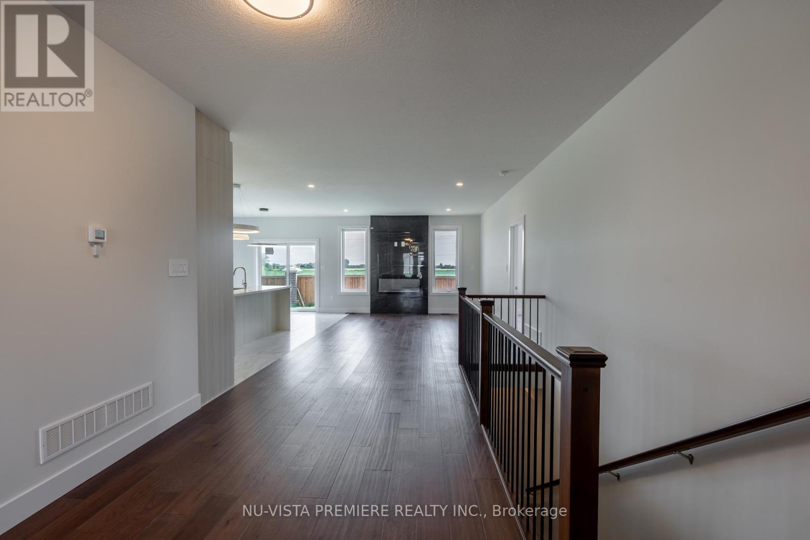 316 STATHIS BOULEVARD