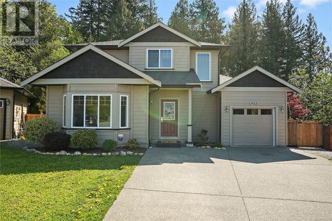 933 Thrush Pl Langford BC V9C0B4