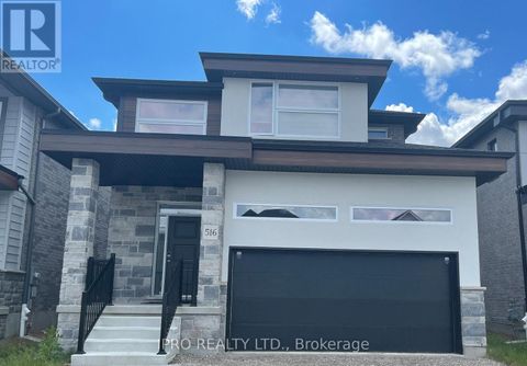 516 DOONWOODS CRESCENT W Kitchener ON N2P0E5