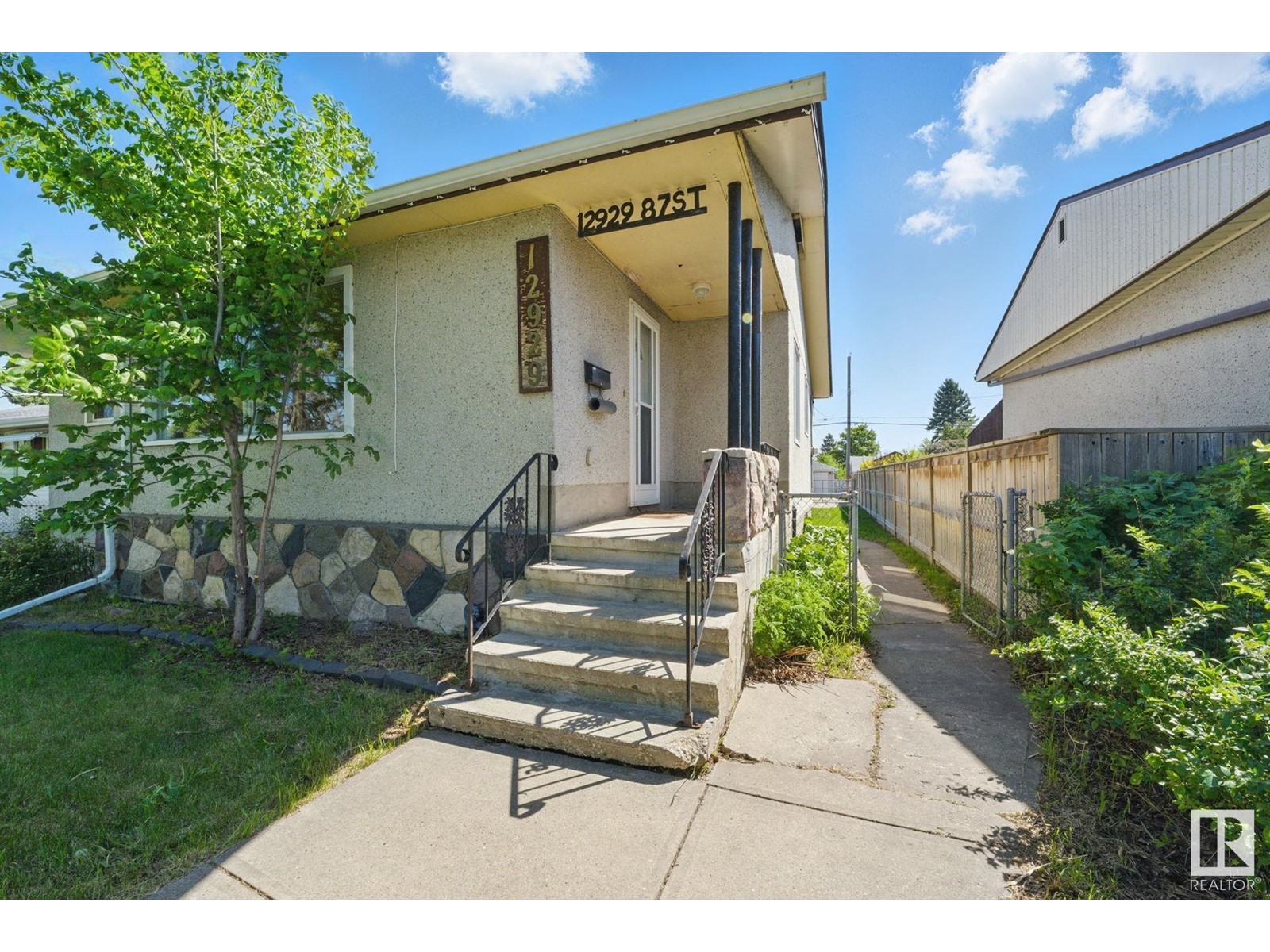 12929 87 ST W NW