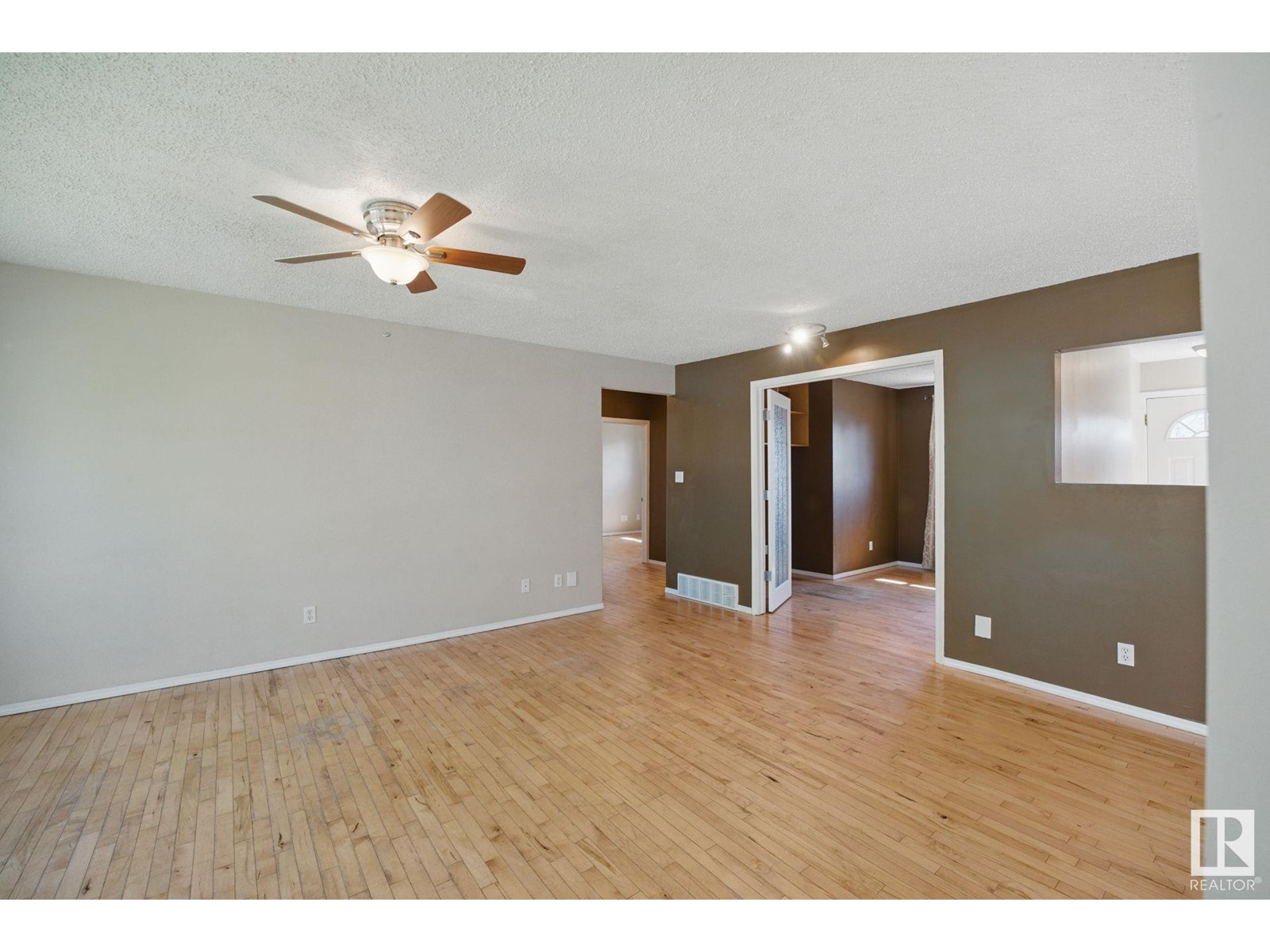 12929 87 ST W NW