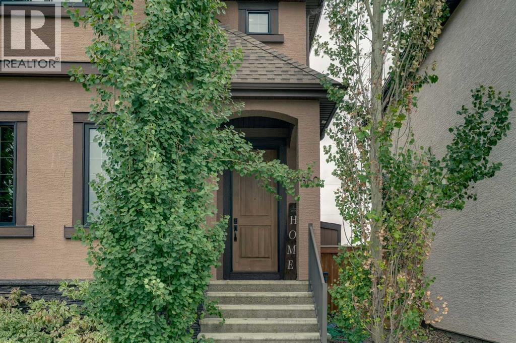 360 Marquis Heights SE