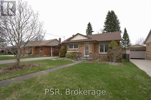 176 RODNEY STREET S Waterloo ON N2J1G3