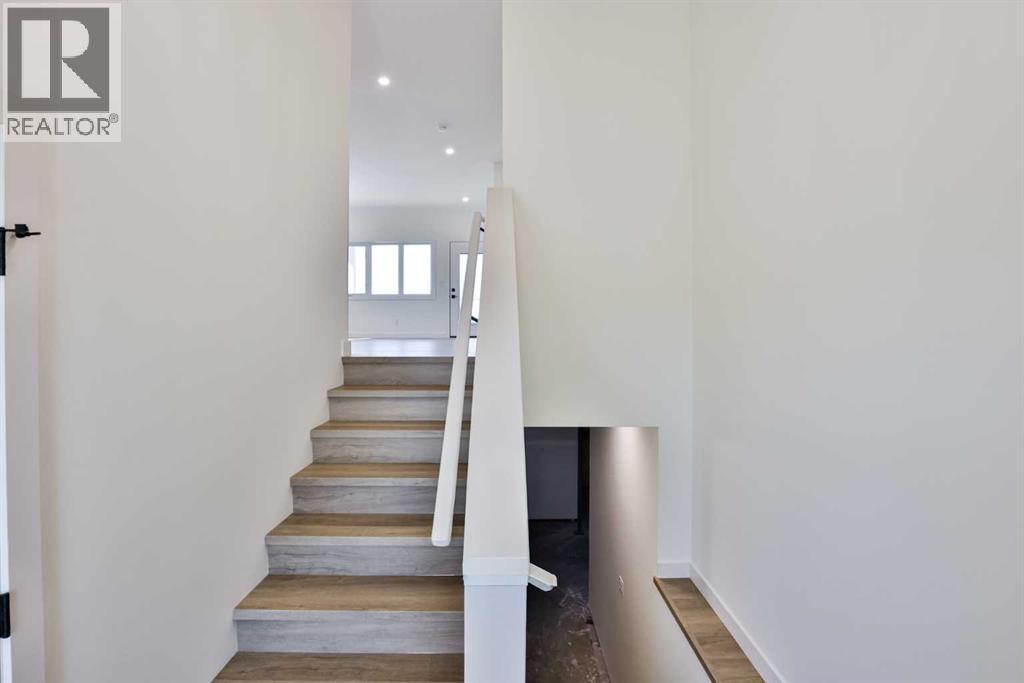 423 Meadowlark Way
