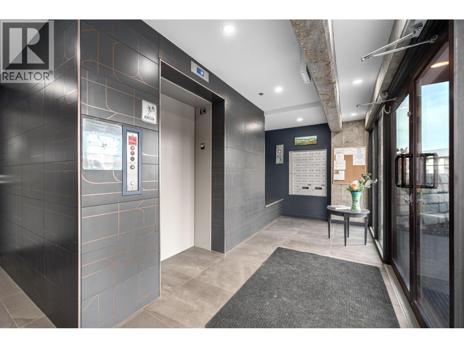 1405 Springhill Drive Unit# 3405