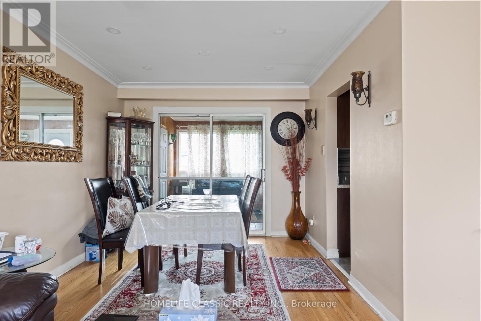 83 JOHN GARLAND BOULEVARD
