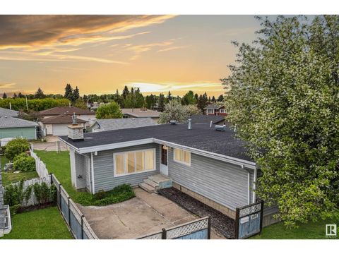 14812 94 ST NW Edmonton AB T5E3W5