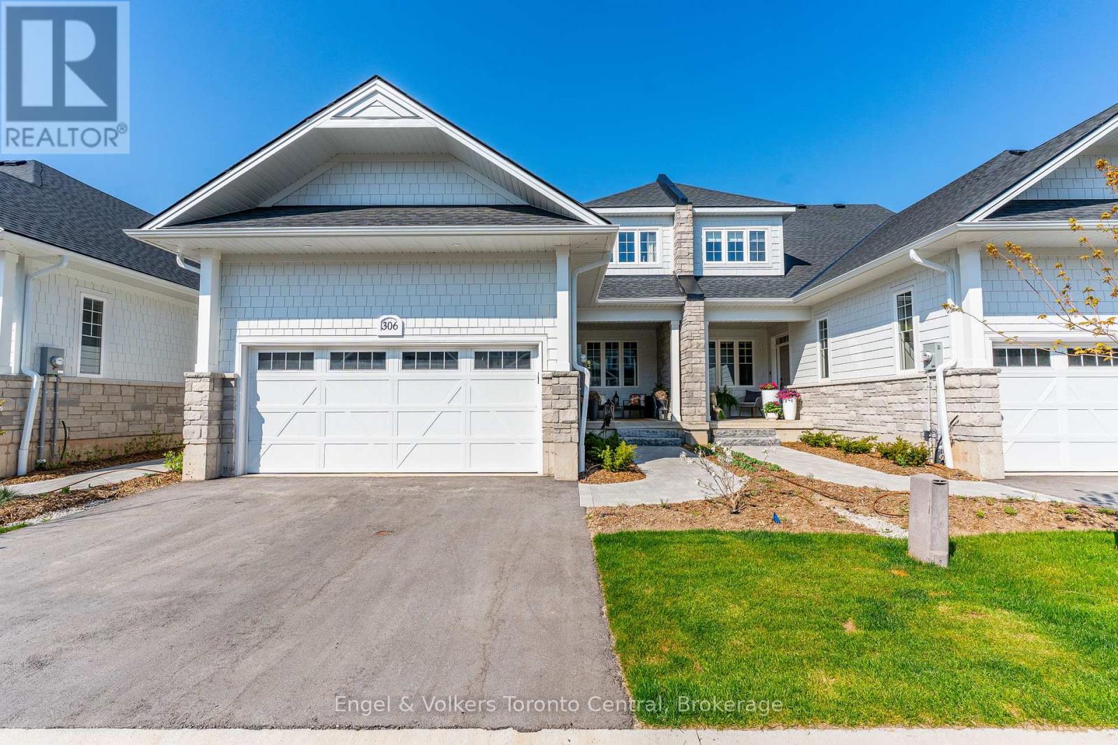 306 SANDPIPER LANE