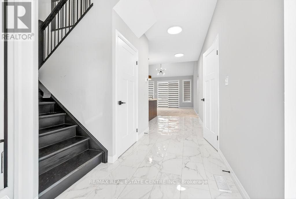 9 - 264 BLAIR ROAD