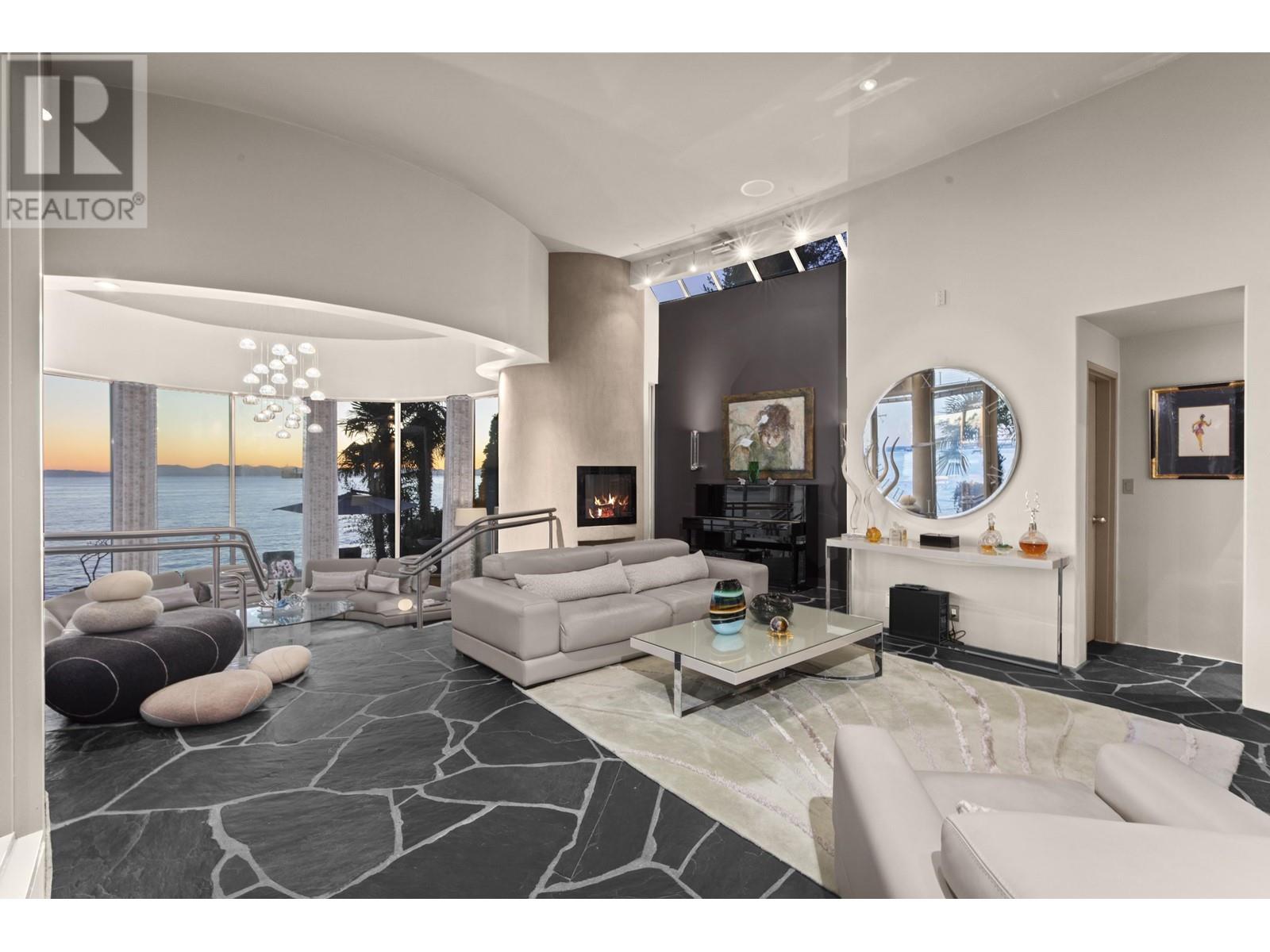 3912 MARINE DRIVE