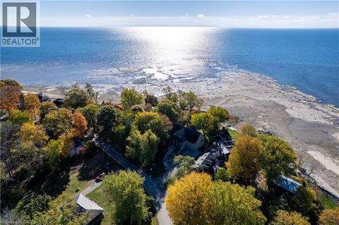 739 SANDY BAY Road Dunnville ON N1A2W6