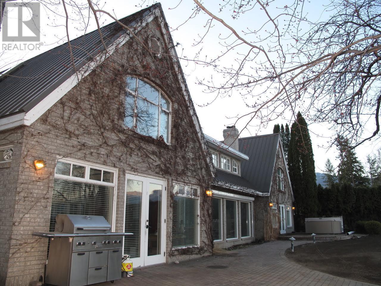 4614 Fuller Road