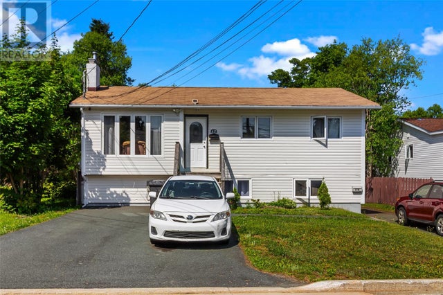 17 Billard Avenue