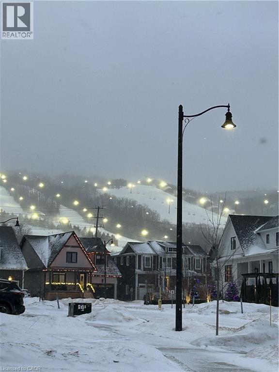 212 COURTLAND Street