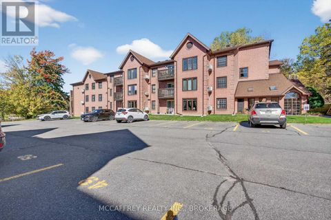 103 - 11 CENTRE STREET S Greater Napanee (Greater Napanee) ON K7R3X3