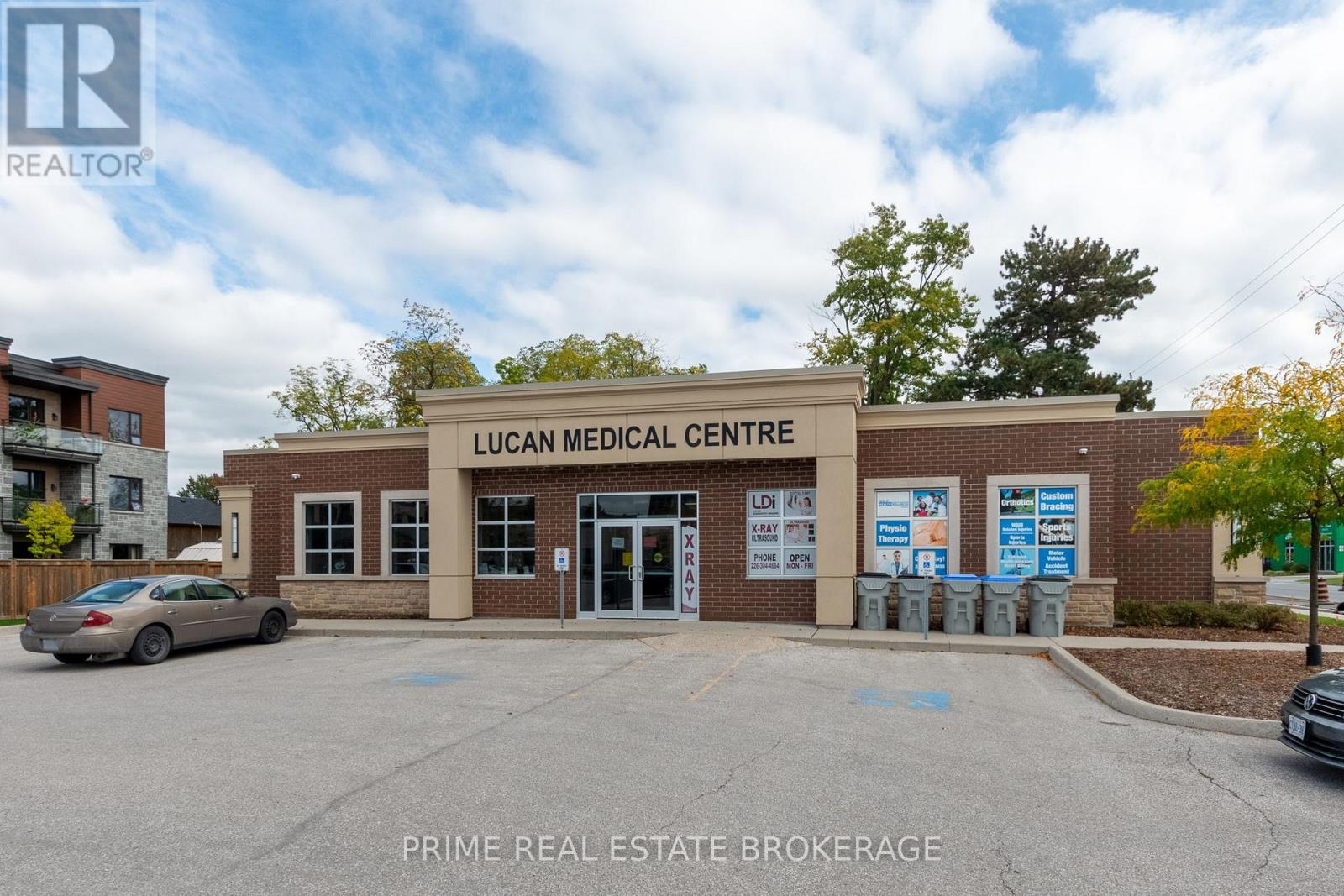 MAIN FLOOR - 268 MAIN STREET