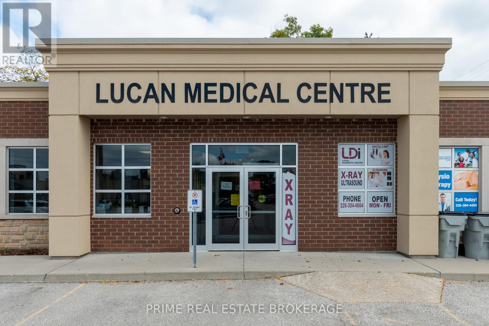 MAIN FLOOR - 268 MAIN STREET