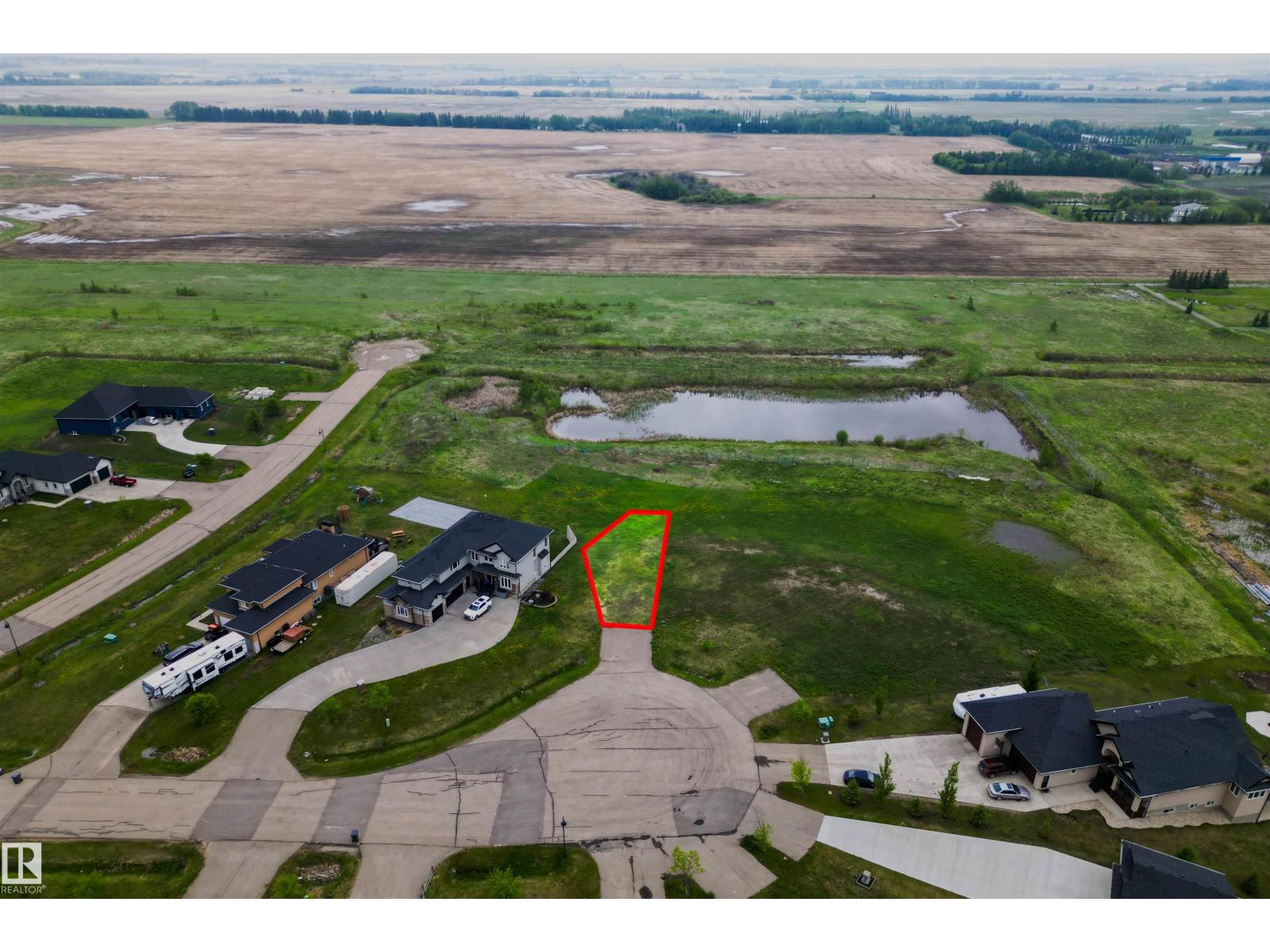 #205 26023 TWP ROAD 544