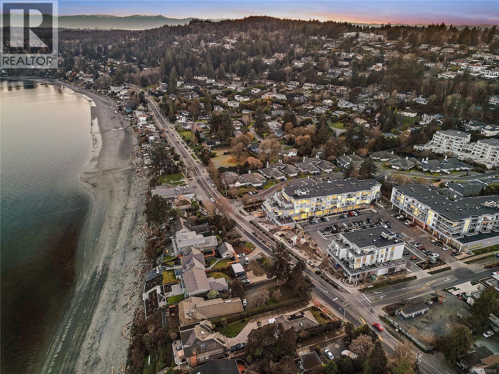 410 5118 Cordova Bay Rd