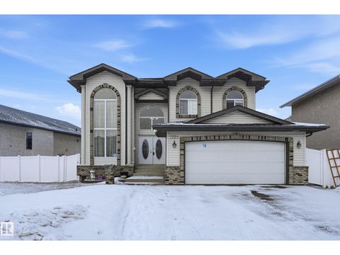 7220 161 AV NW Edmonton AB T5Z3T7