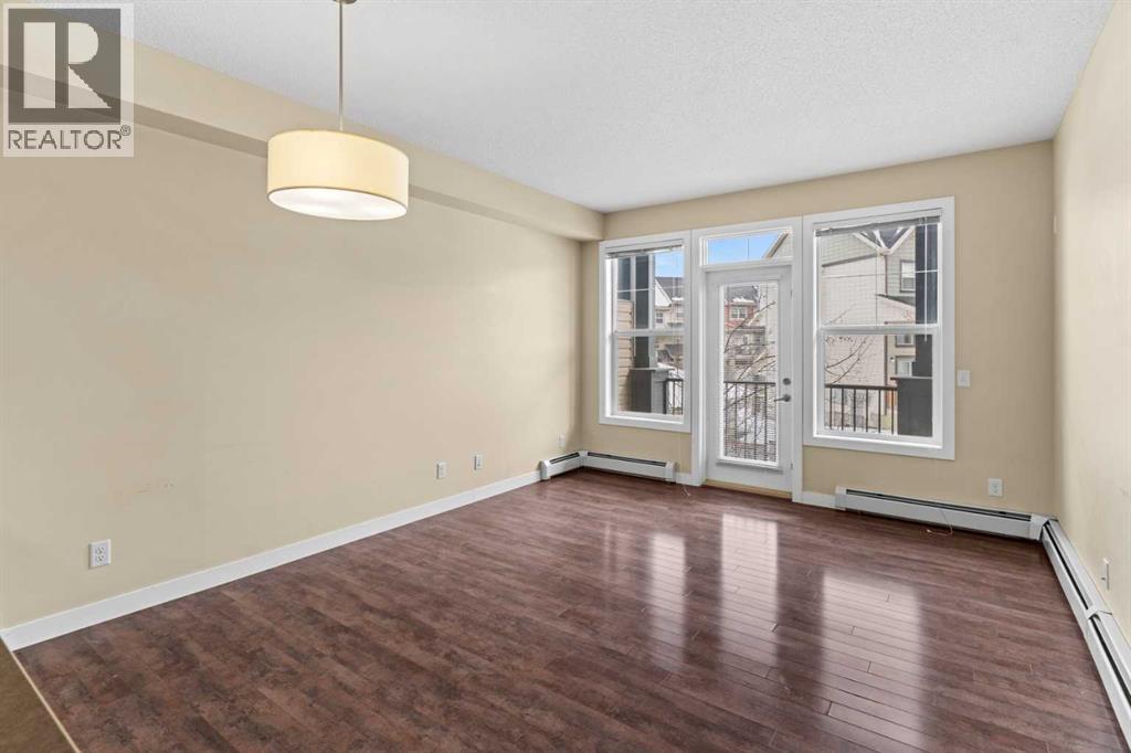 212, 10 Panatella Road NW