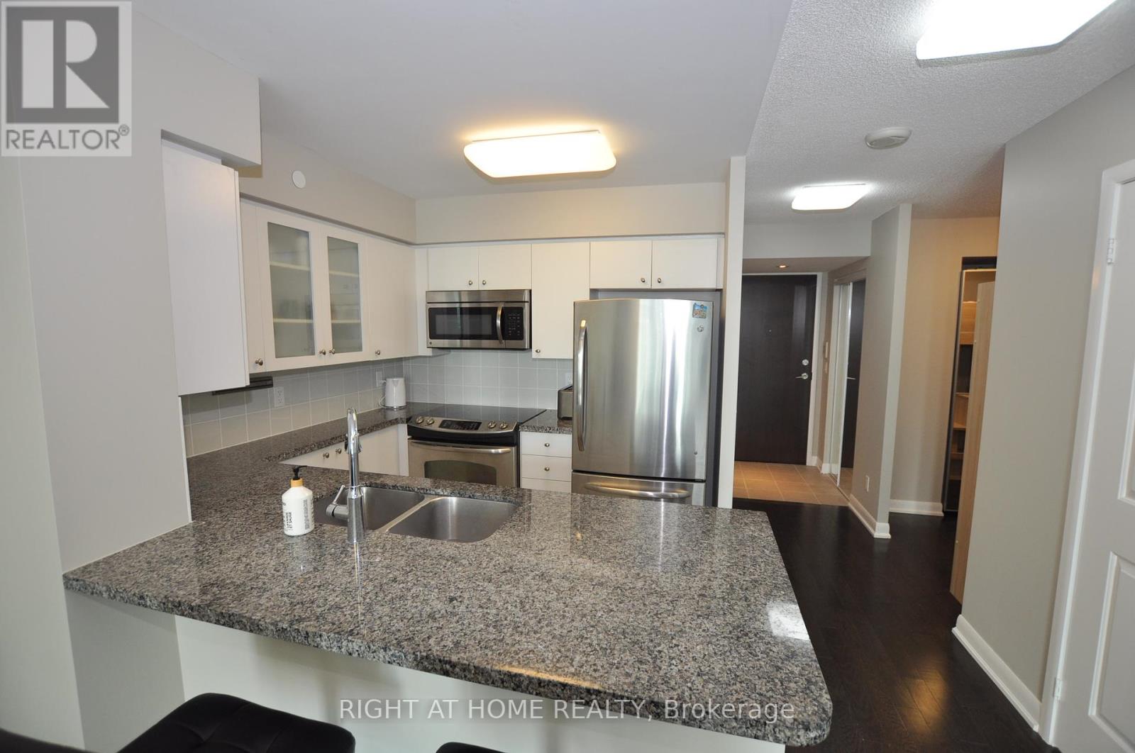1511 - 205 SHERWAY GARDENS ROAD