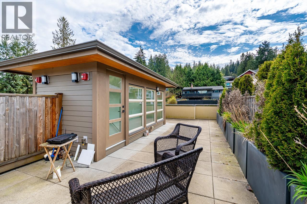 2316 ST ANDREWS STREET