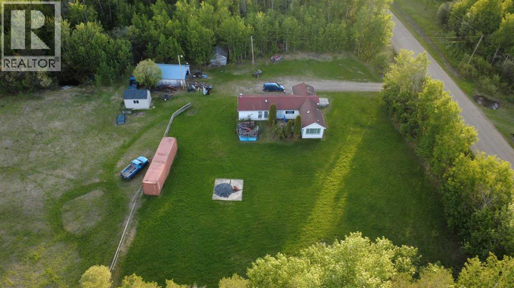 Photo 1 of 27 — 32033 Twp Rd 832, Rural Clear Hills County, AB T0H1L0