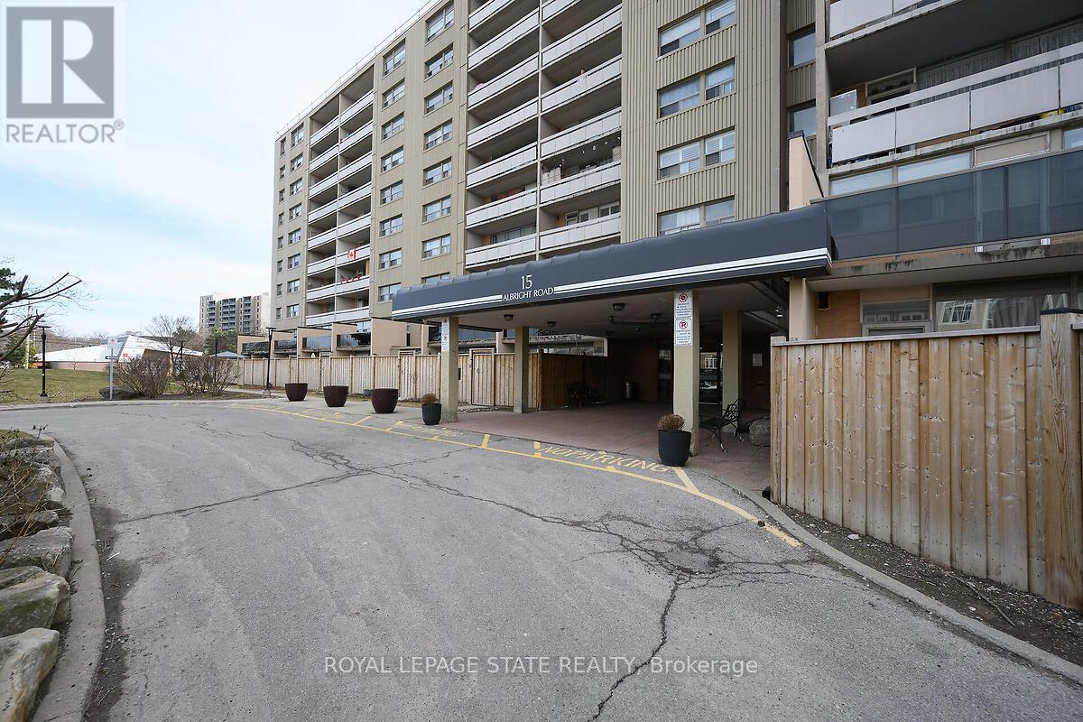 811 - 15 ALBRIGHT ROAD
