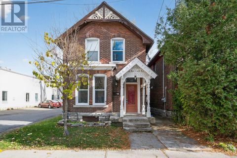 407 BAGOT STREET Kingston (East of Sir John A. Blvd) ON K7K3C1