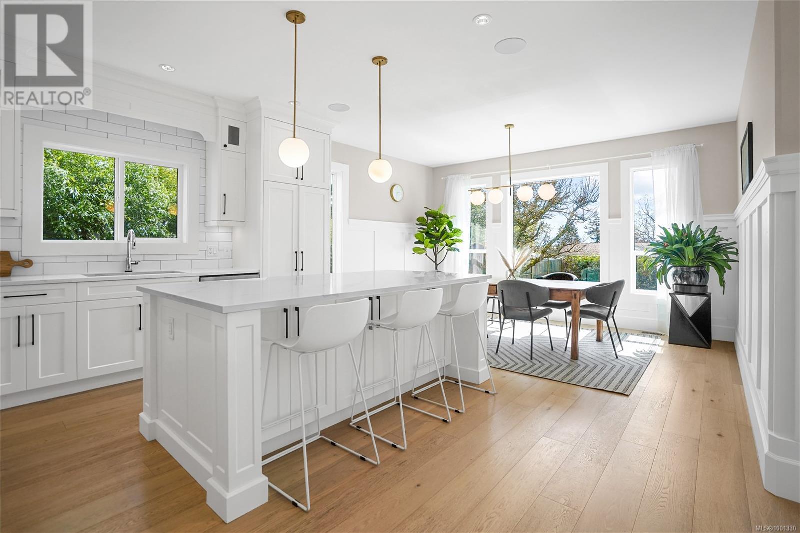 309 Cadillac Ave