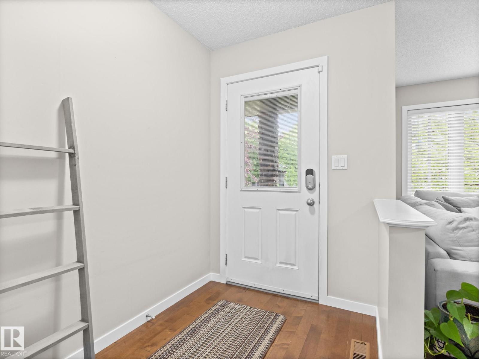 2418 AUSTIN CR SW