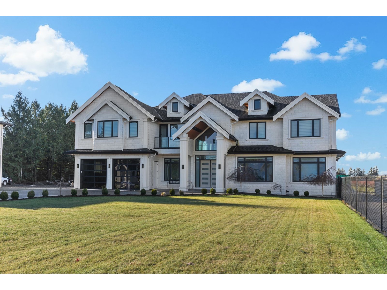 1283 GLADWIN ROAD