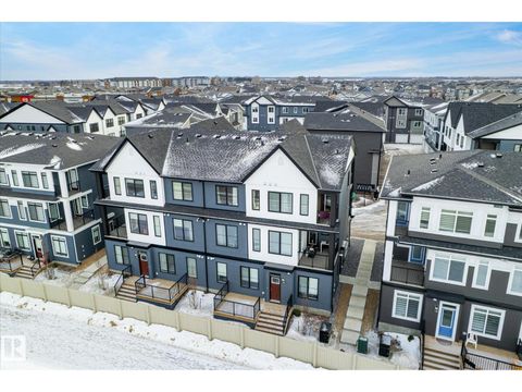 #42 6905 25 AV SW Edmonton AB T6X3B7