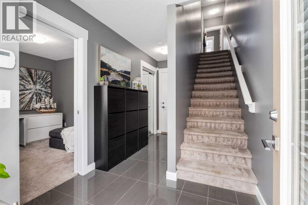 17, 111 Rainbow Falls Gate