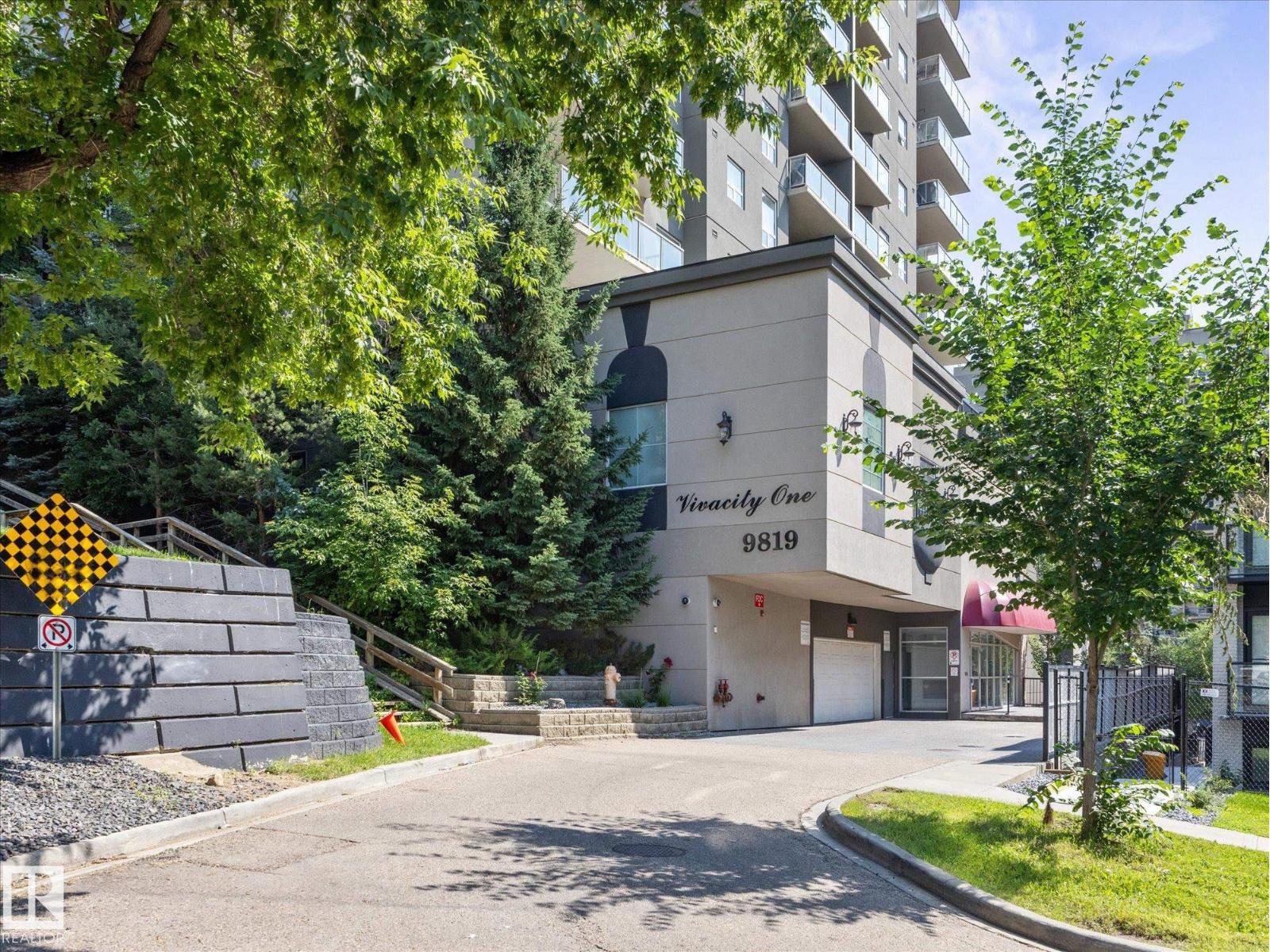 #707 9819 104 ST NW