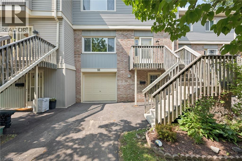 30 GREEN VALLEY Drive Unit# 88