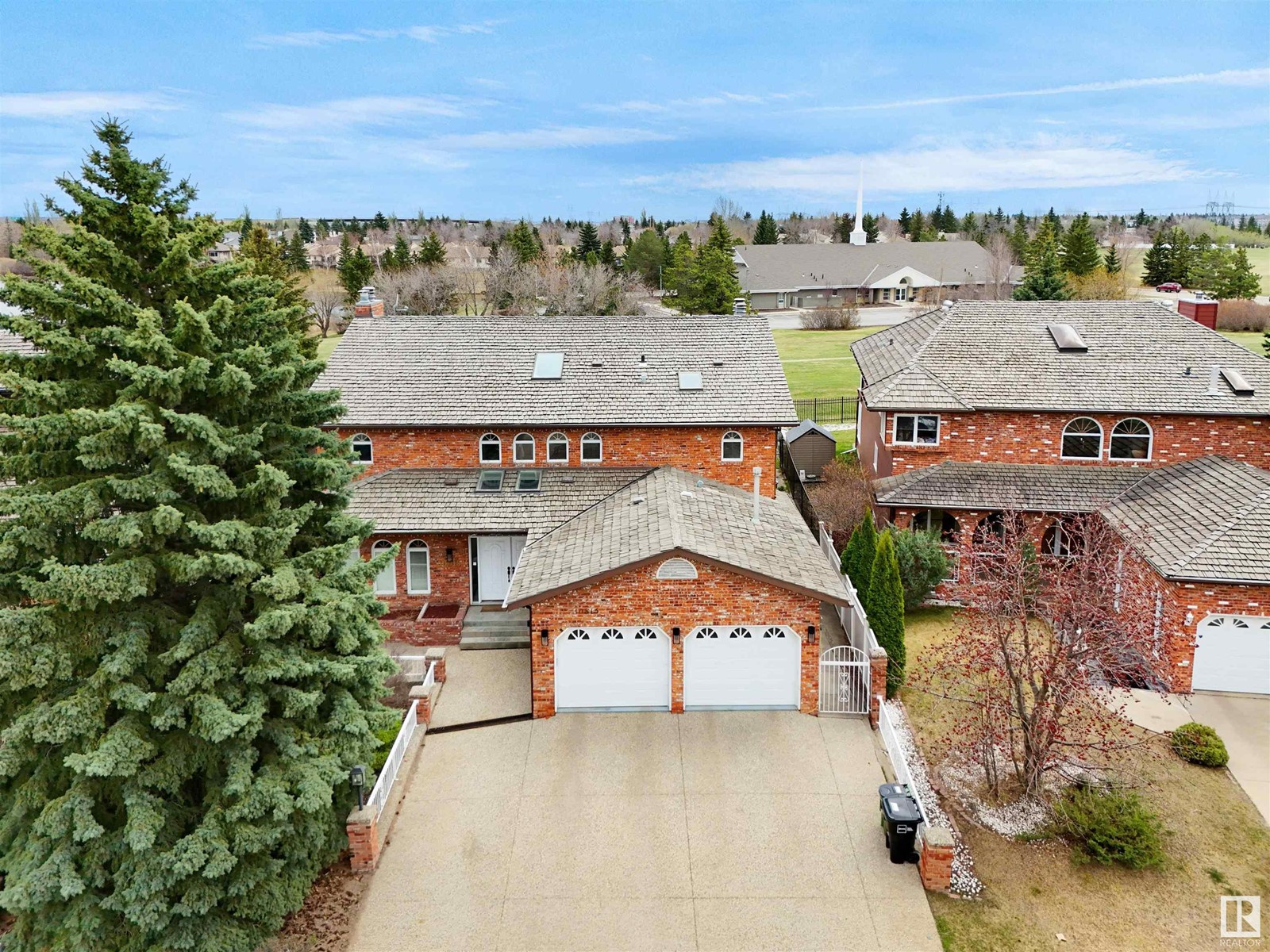 10815 BEARSPAW E NW