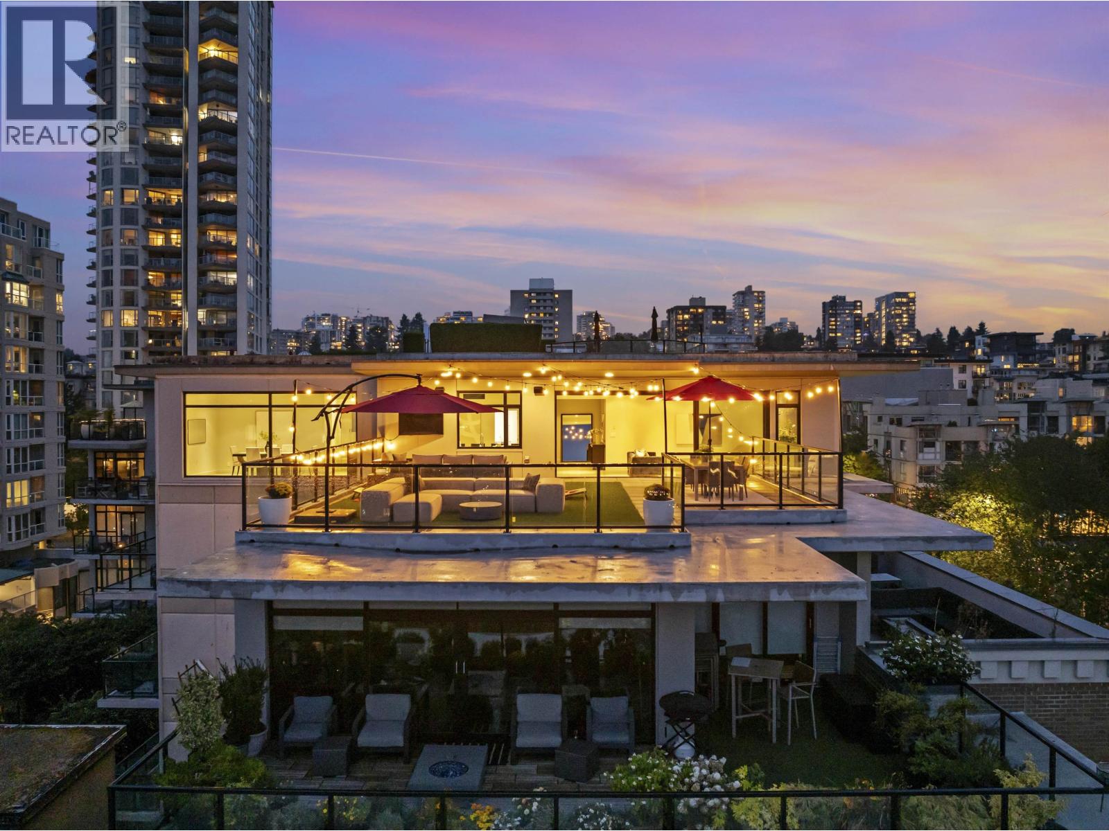 512 105 W 2ND STREET