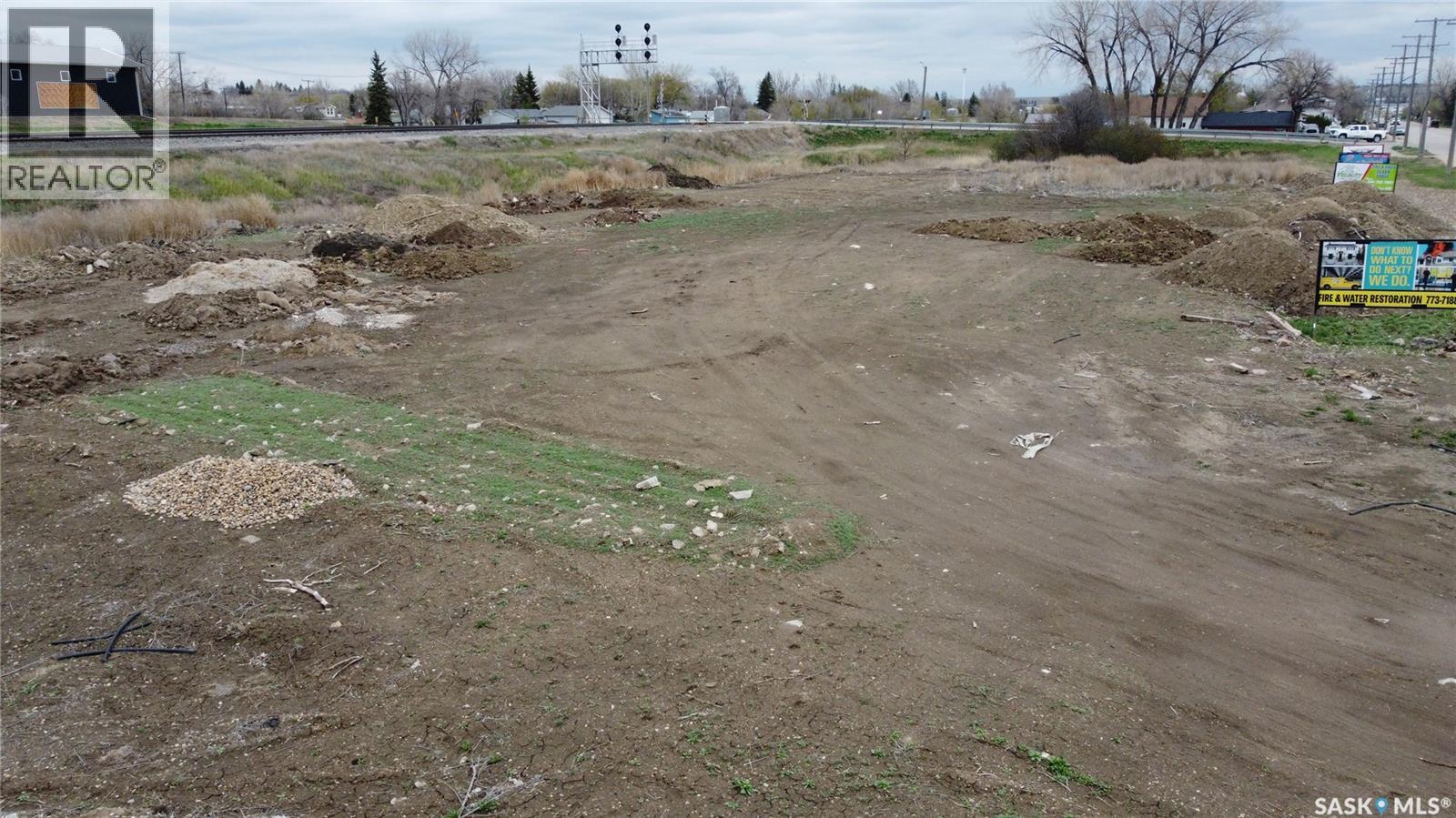 925 South Railway STREET E